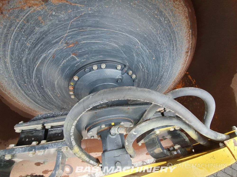 Вибратор Дорожного Катка