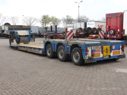 NOOTEBOOM EURO PENDEL X AXLE Year: 2010 Price: 84 900 EUR